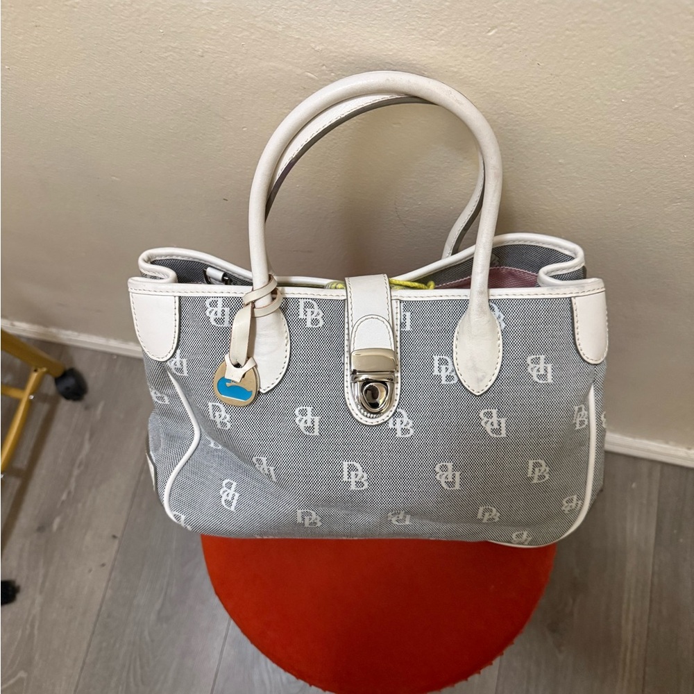 DesignerBlue and White Tote Bag - Picture 2 of 4